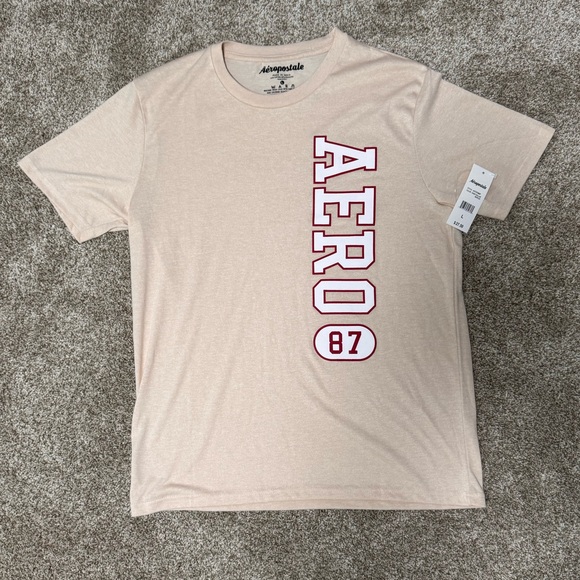 Aeropostale graphic tee - Picture 1 of 4